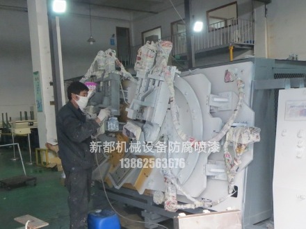 大型機(jī)械設(shè)備噴砂除銹